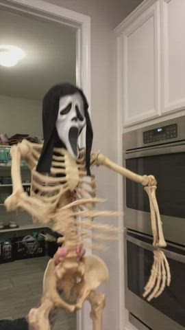 i feel i'd be great in a horror movie... wait! i mean whore movie - free porn video
