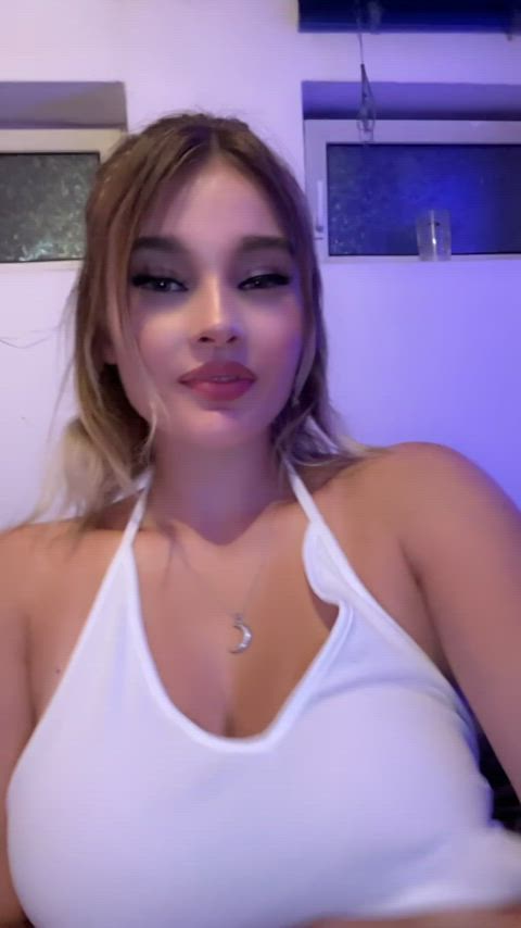 you can jerk off to my big tits (F18) - free porn video