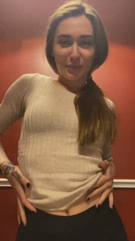 Who would fuck my tits and face? - free porn video