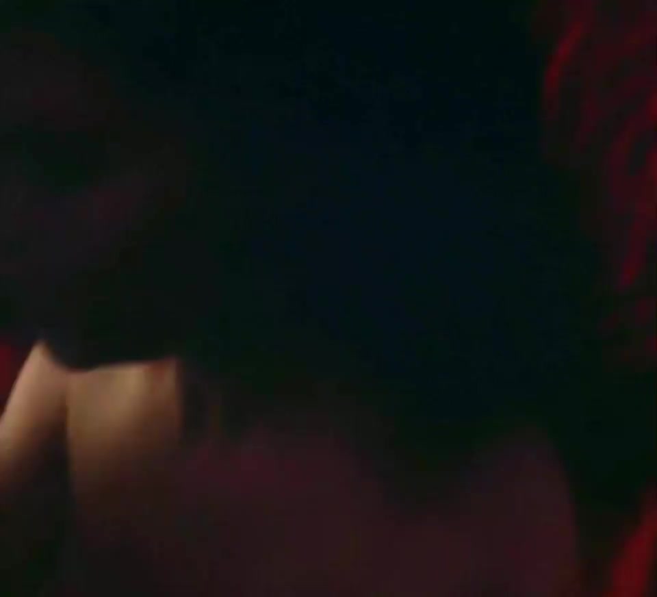 Sherilyn Fenn in her 1990 prime - free porn video