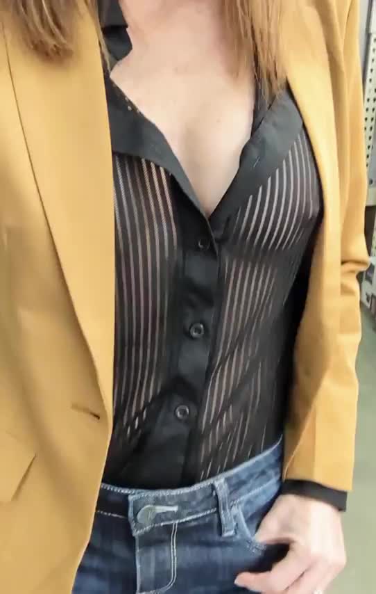 Shopping in a see through shirt [GIF] - free porn video