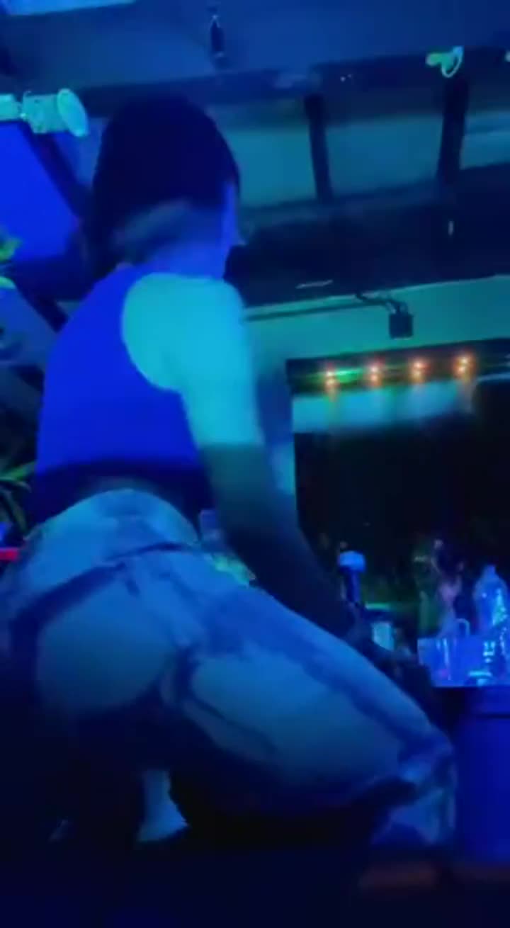 Sometimes I feel like I was born in the wrong generation - free porn video