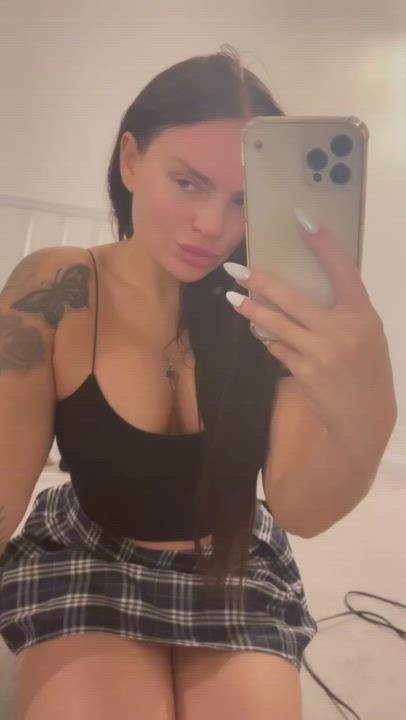 Describe my natural mommy body using just emojis - free porn video