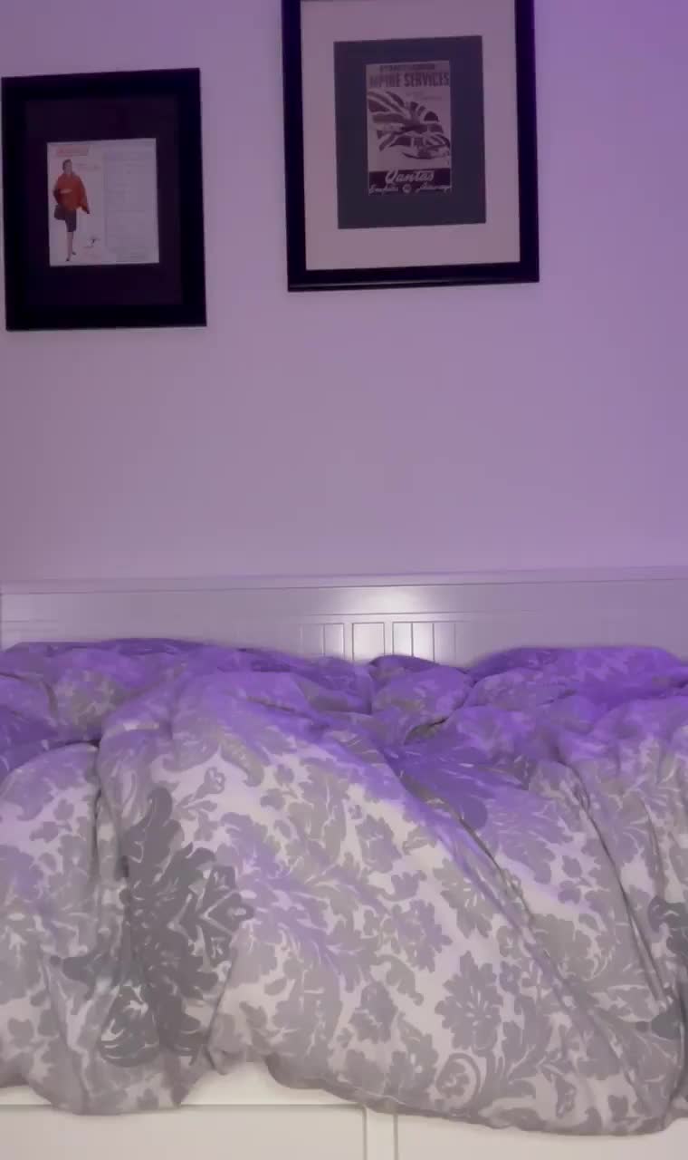 I would rather want to jump on daddys dick instead - free porn video