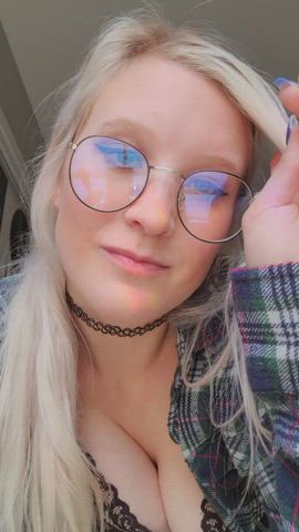This is what aging has done to my body, but I still like it :) - free porn video