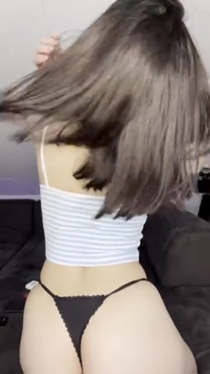 Mind if i borrow your face? - free porn video