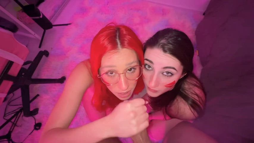 I'm a little selfish so I gave her some straight from my lips - free porn video