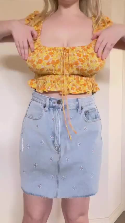 Wish I could be braless all the time - free porn video