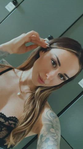 Don't break eye contact if you can :P - free porn video