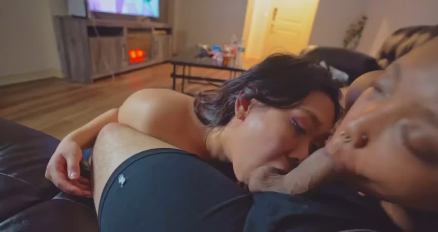 Love sharing cock with my friends - free porn video