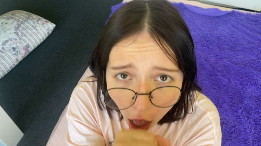 18 Years Old Horny Girlfriend Handjob Facial - free porn video