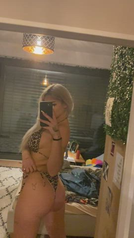 Bend me over & show me what you got ;) - free porn video