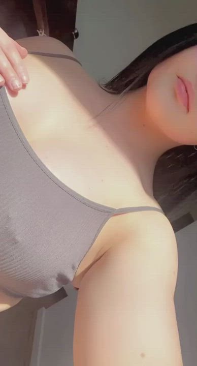 Do you think my big tits look good to fuck? 😍 - free porn video