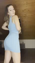 (18) I want to let one lucky redditor smash me so hard that my neighbours will know his name after having fun - free porn video