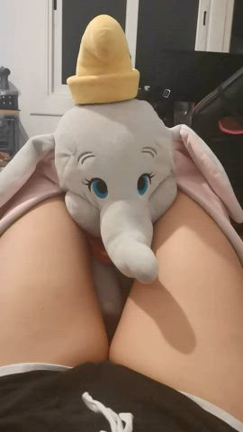 If you goon to my soft thighs I'll squish you like him... Deal? - free porn video