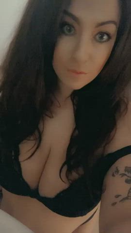 bounces&smiles :) - free porn video