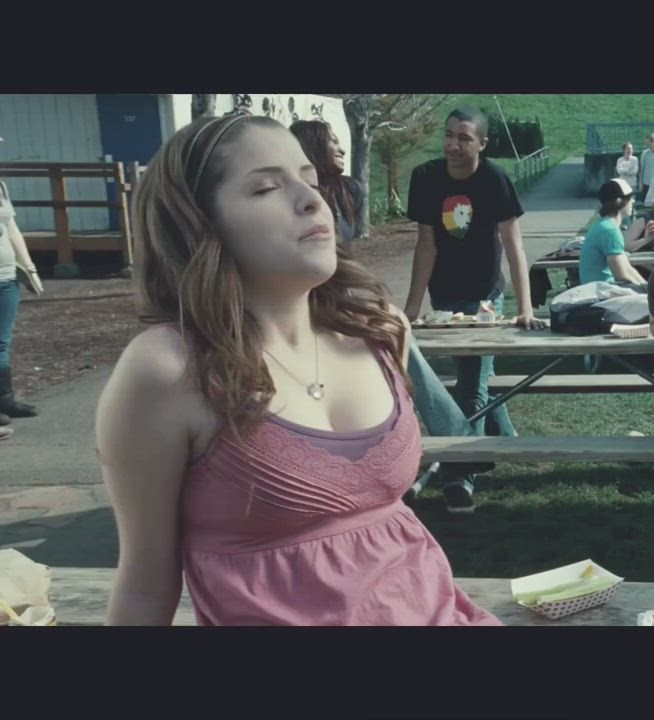 Anna Kendrick was the best thing about Twilight - free porn video