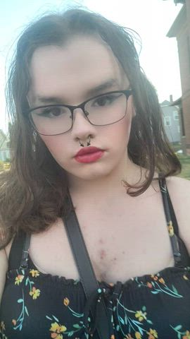First time gooning on a walk while all dressed up😋 - free porn video