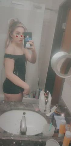 Little mirror selfie tease for dat ass😏 - free porn video