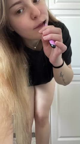Let’s take turns tasting each other! - free porn video