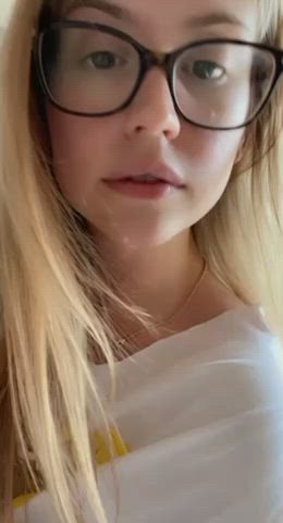 How many men actually enjoy eating ass? - free porn video