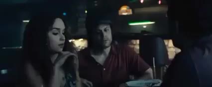 How would you react if Emilia Clarke did this to you under the table ? - free porn video