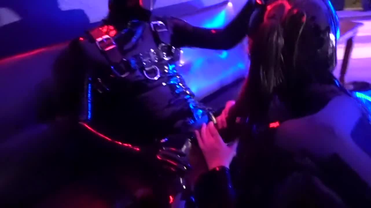 Throating this horse cock <3 - free porn video