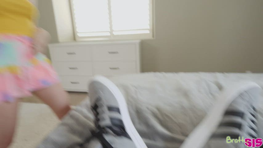 You Cant Wear That - free porn video