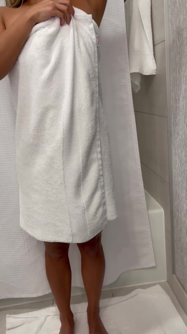 I have Asian genes that keep me looking young, cum breed me - free porn video