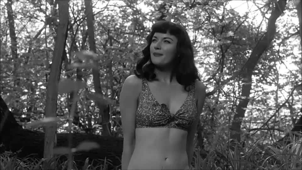 Gretchen Mol - The Notorious Bettie Page (2005) - free porn video