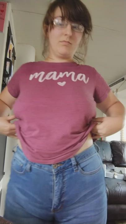 Mom boobs for your Monday! - free porn video
