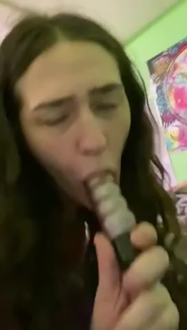 I love the taste of my own pussy on my toys - free porn video