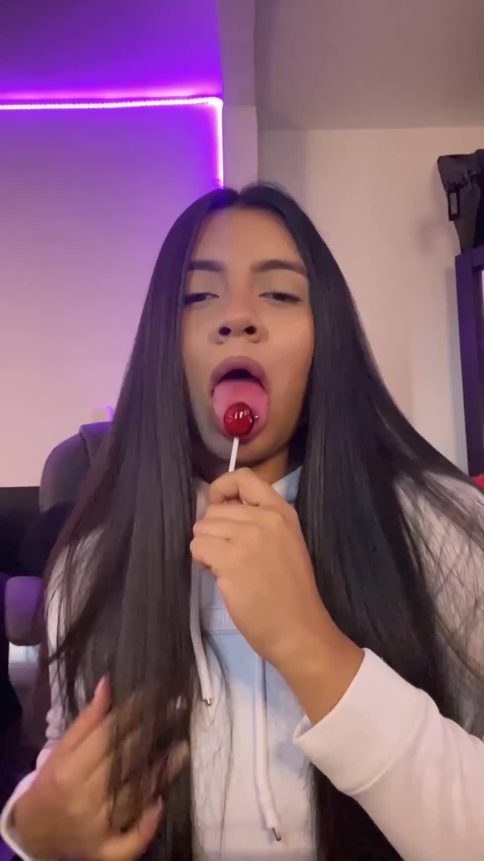 Would you use my mouth or my ass as your cum target? - free porn video