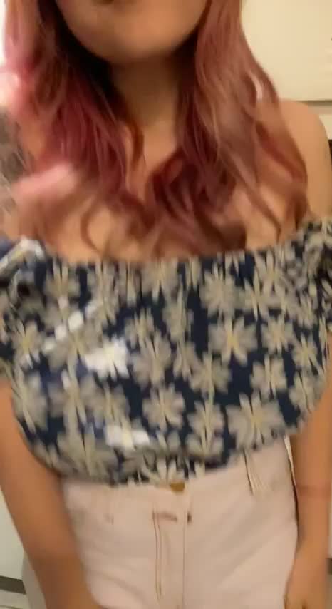 Daddy are you proud of my bouncing? Am I good at it daddy? - free porn video