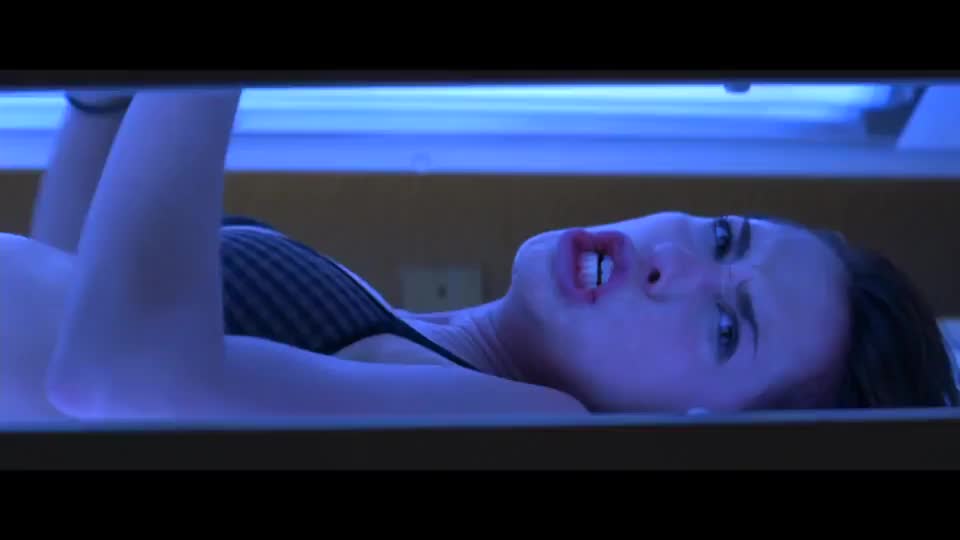 Jennifer Love Hewitt - free porn video