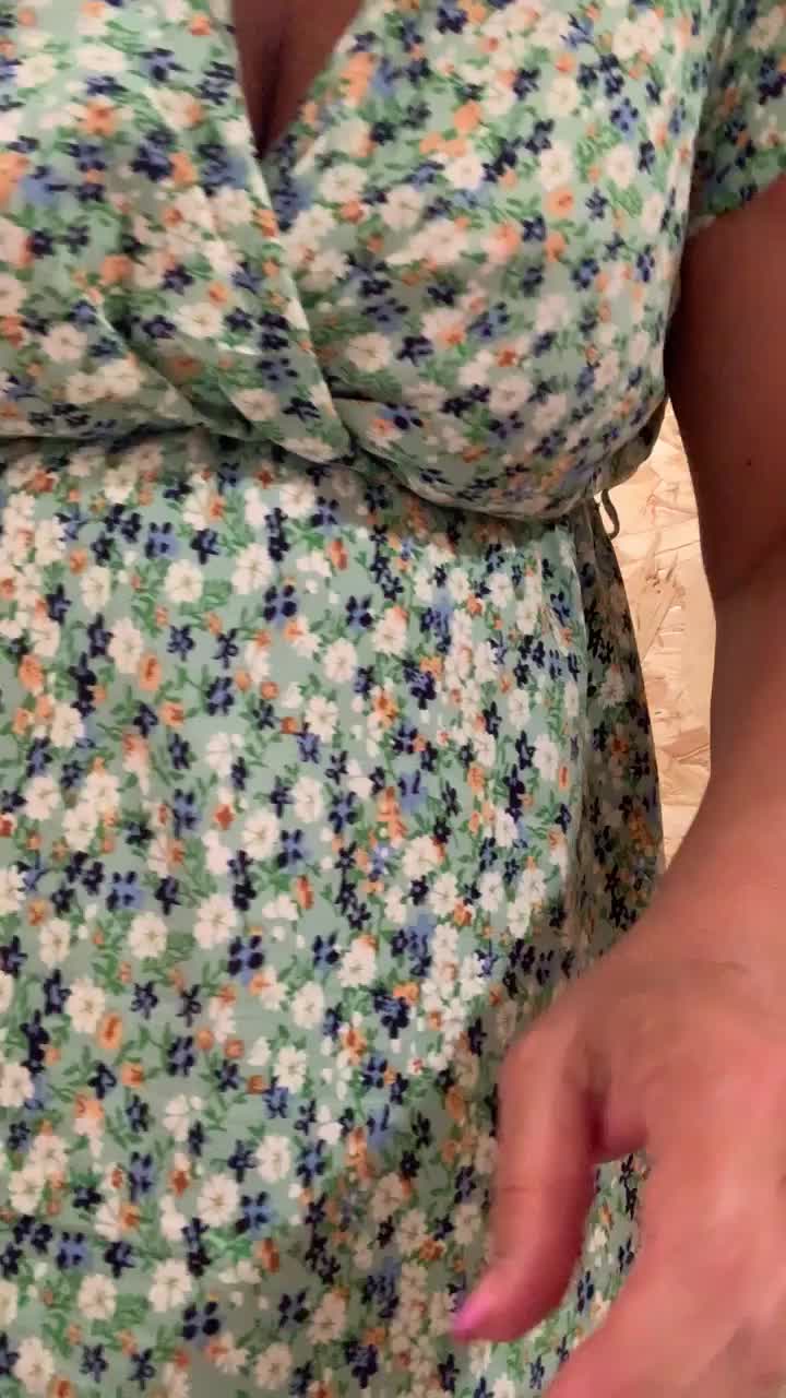 You want to do me right now at work? - free porn video