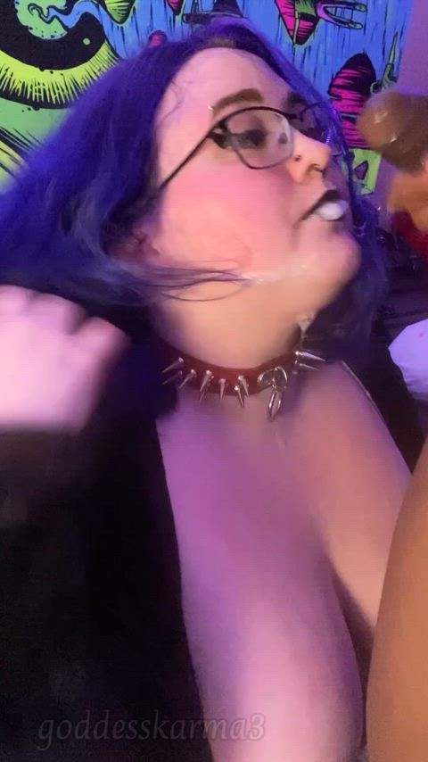 My cuck boyfriend loves watching me get covered in a huge load - free porn video