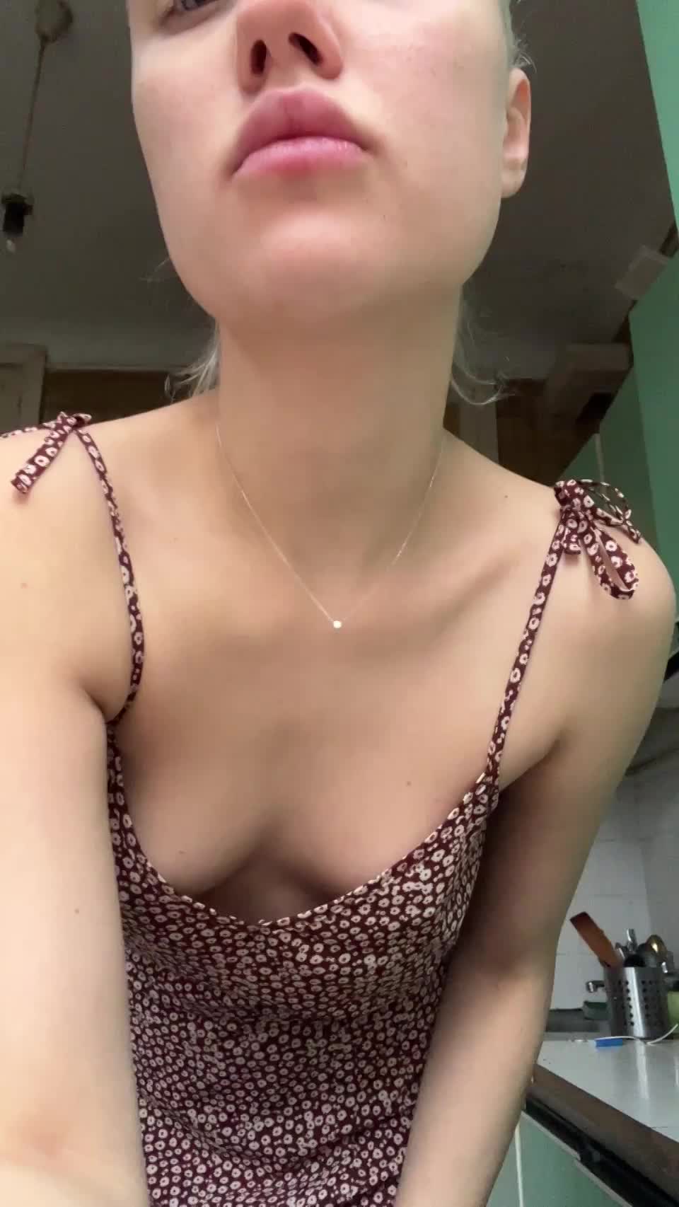4’11, 90lbs. Built for cum. - free porn video