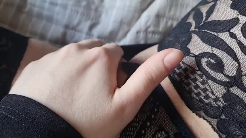My favorite dates are the ones that end up eating pussy ;) - free porn video