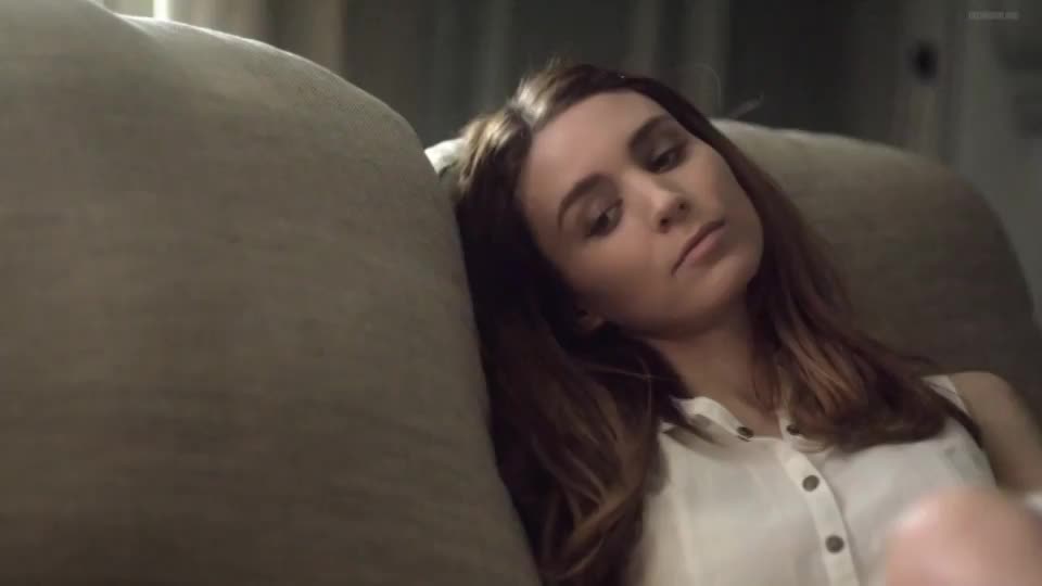 Rooney Mara hot scenes in Side Effects (2013) - slowed at 60fps, zoom at her boobs - free porn video