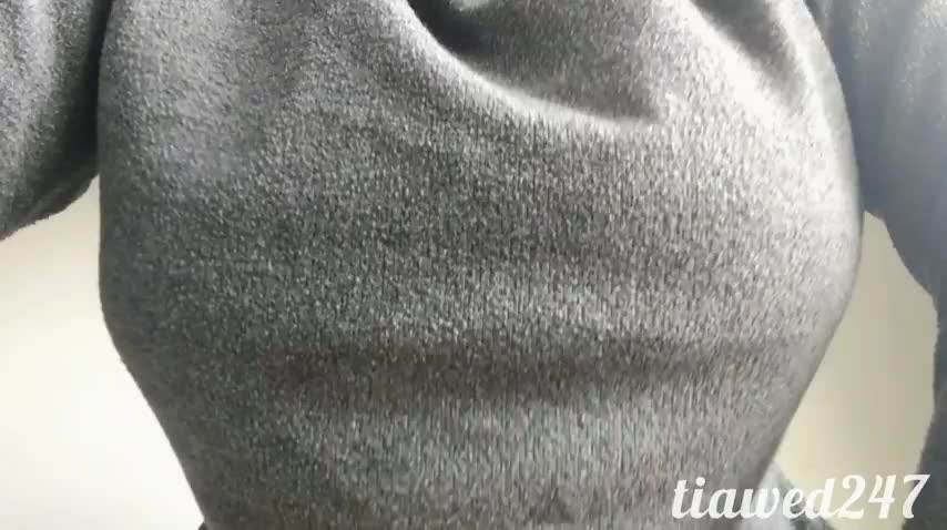 I hope you like the way my natural tits fall out of my shirt :) - free porn video