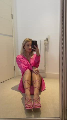 pink to make the boys wink - free porn video