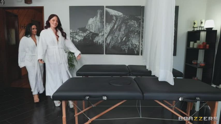 Couples massge - free porn video
