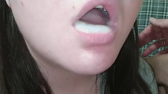 I swallowed a portion of protein for dinner. It is very useful and yummy to eat cum. I recommend it to all girls. - free porn video