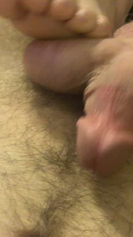 My lovely wife helping me stay close to the edge with her cute feet - free porn video