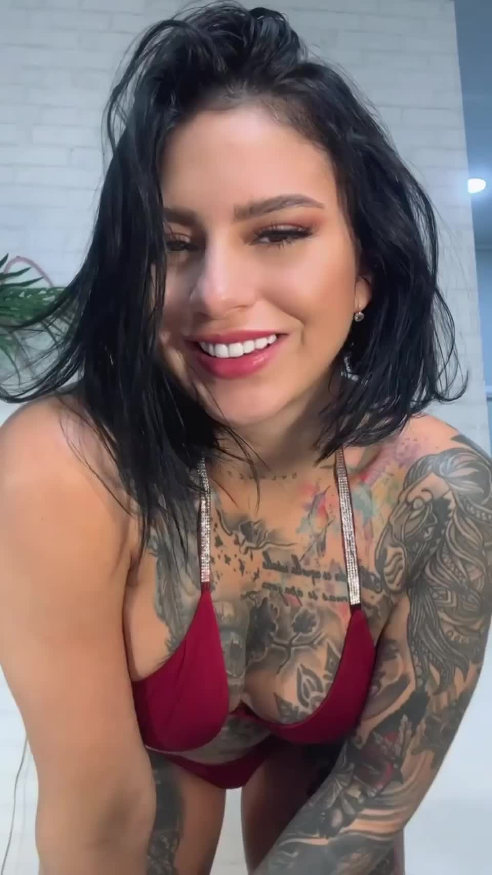 I want a man who has never been with a Mexican girl - free porn video