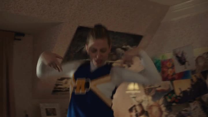 Birthday Girl: Lili Reinhart in Riverdale [S1E1-2017] - free porn video