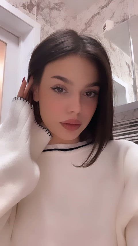 Fully legal cutie with petite body, ready to make you cum - free porn video