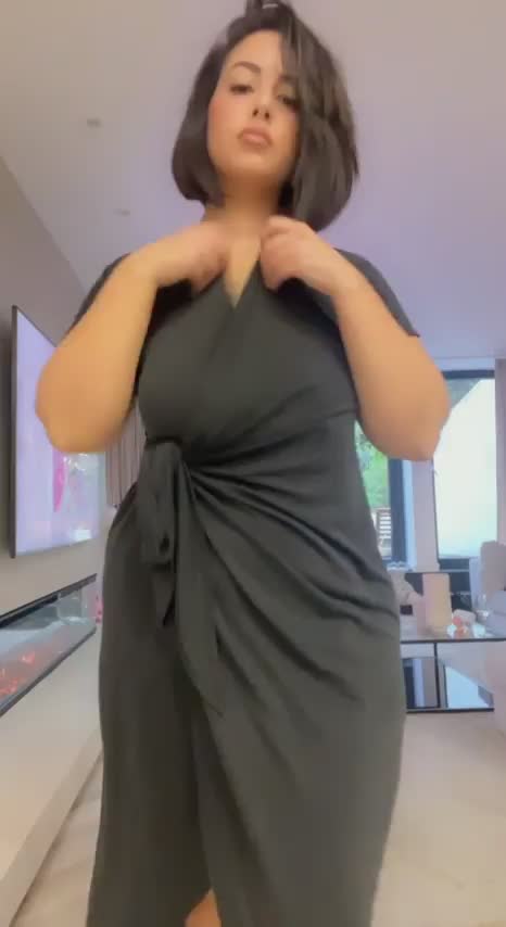Are curvy mom bods also appreciated here? - free porn video