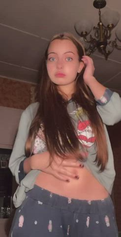Does Daddy like the way I move? Does Daddy want to do the same with his cock? - free porn video